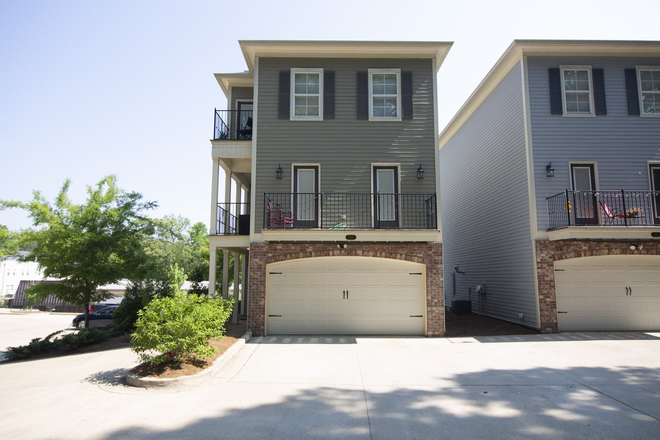 Outside view - 607 South Townhomes