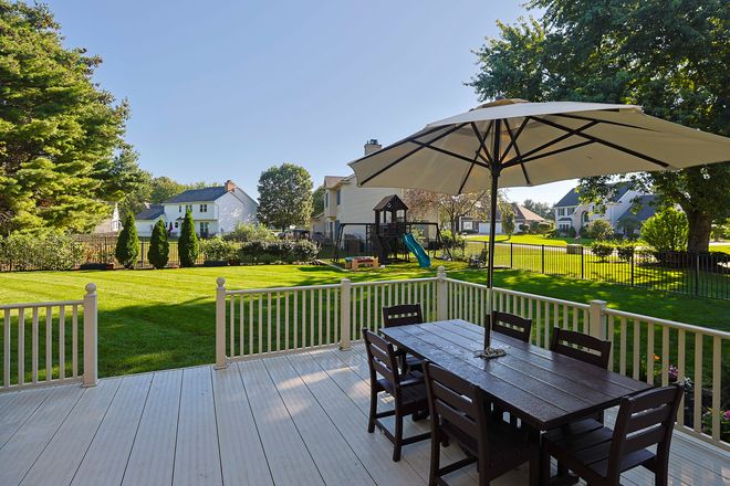 view of backyard from deck - Spacious 4BR Granger family home