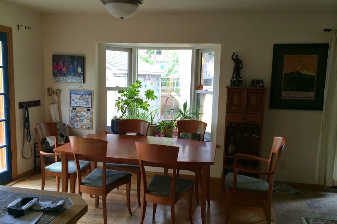 Dining room - 4 bedroom, 3 bath large home walking distance to downtown