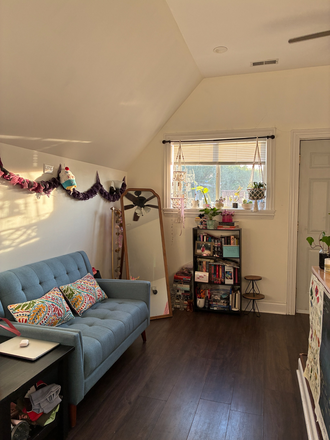 Bedroom - Spacious Ashland Ave Apartment!