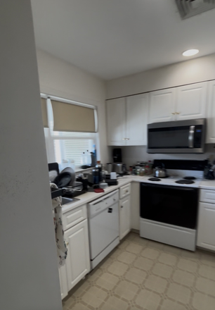 Kitchen - Glenetna plaza