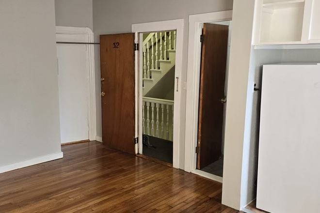 Call NOW for showings! 617-236-8600 - ANDERSON ST - *NO FEE* NICE & SUNNY, CUTE & COZY STUDIOS AVAIL *9/1/2026* W/ H&HW INC ON BEACON HILL