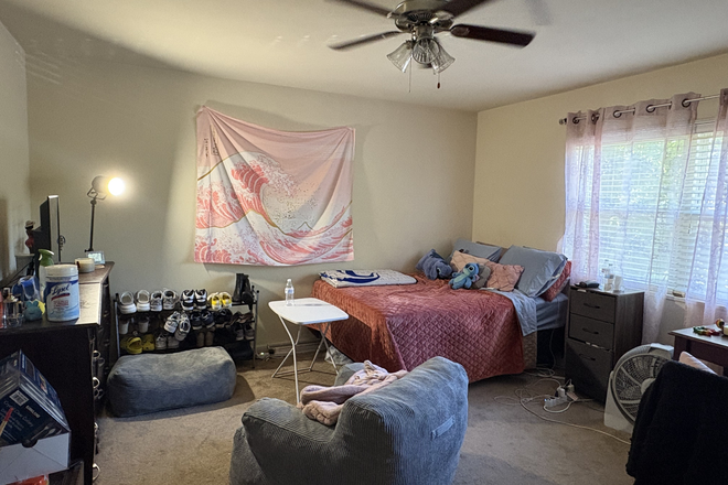 Bedroom - Furnished 2-Bedroom Apartment – One Room Available – Located Right By Campus