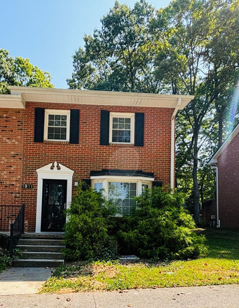 - 3 Bedroom, 2 Bath Townhouse