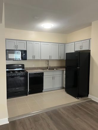 #18 - kitchen - Your Last-Minute Housing Search Ends Here! Apartments