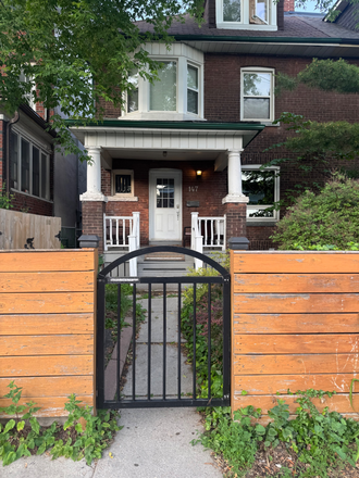 Front of the House - Charming 3 Bdrm Bsmnt in the Heart of Kensington Market