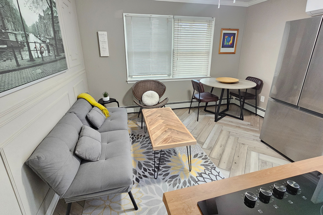 Dining room - Spacious & Furnished 1st Floor Unit - Private Entrance & W/D