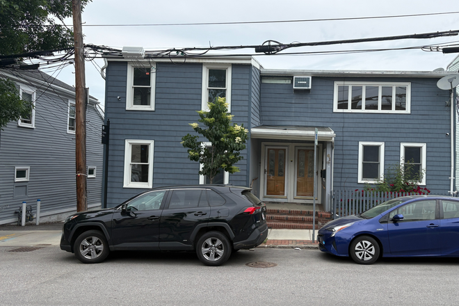 Building Exterior - Front - Renovated East Cambridge Duplex w/ Private Deck and Large Backyard