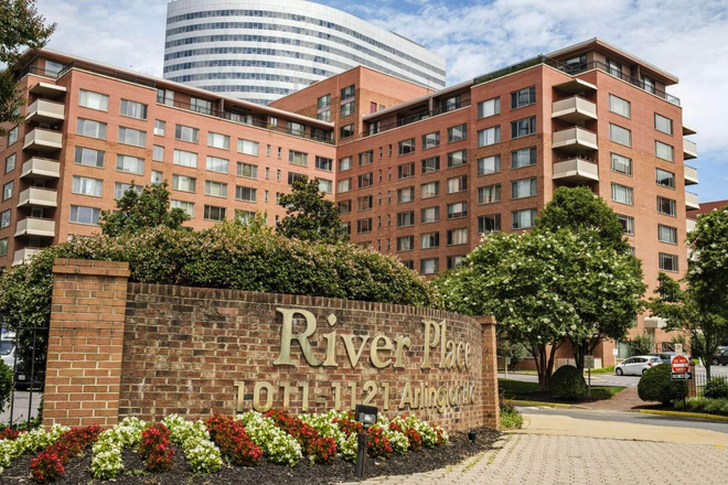 Inside photos coming shortly - Furnished Jr. 1 Bedroom Apartment, Metro+Laundry+Pool+Gym