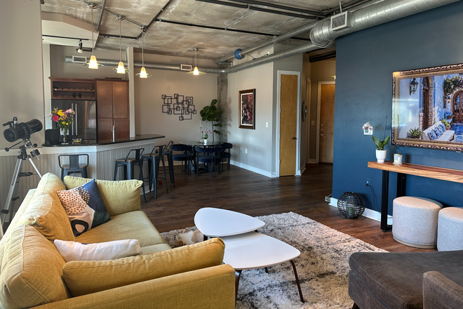 Living room - Luxury 2 Bed 2.5 Bath Condo in the heart of MUSC
