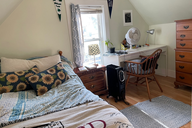 bedroom - Furnished room in 4Br/1Ba quiet and cozy apt, near Orange T station, Somerville,  ava 9/1/2025