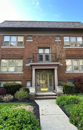 Photo - 2709 Hampshire Apartments