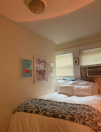 Bedroom - House close to BC campus