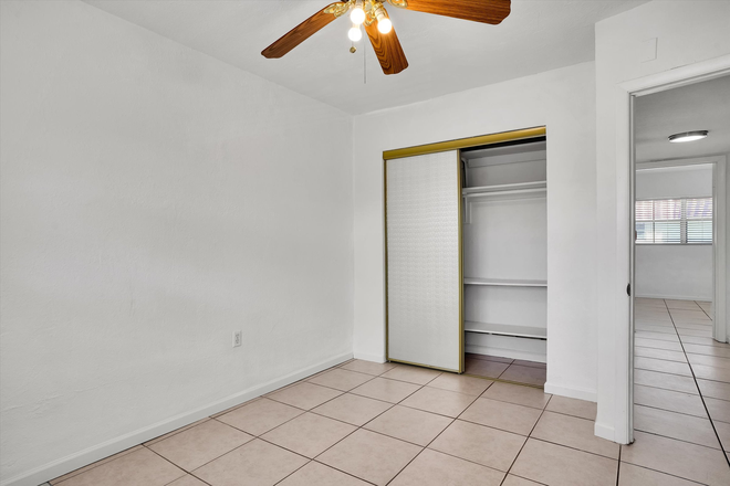bedroom - Villars of Pinecrest