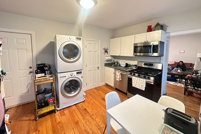 Call NOW for showings! 617-236-8600 - CARDINAL MEDEIROS AVE - FLOOR THRU RENOVATED 3BR/1BA AVAIL *9/1/2026* W/ IN UNIT LNDRY, EIK, DW!