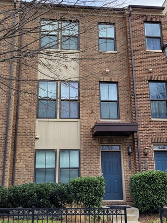 Outside street view - Quiet, Spacious, Furnished and Utilities-Included Room for Rent behind Whole Foods Market.