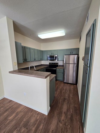 Kitchen - Boulder Canyon at La Reserve - 1 Bed/1Bath Condo