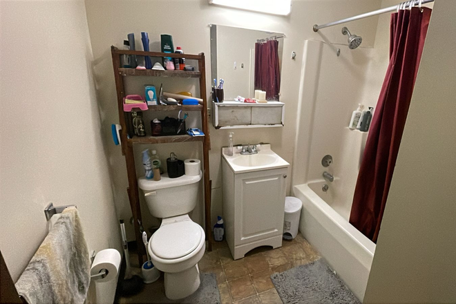 Bathroom - Riverside park apartments