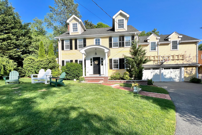 Front of house - 5 BR/3.5 Ba: Belmont <2 mi to Cambridge. Quiet residential w/ easy access MBTA,shops,restaurant