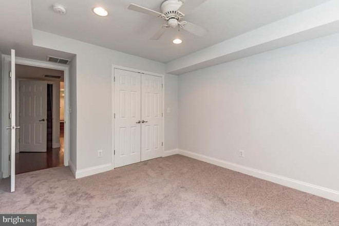 bedroom - 2326 Fleet Street 1 Bedroom for rent