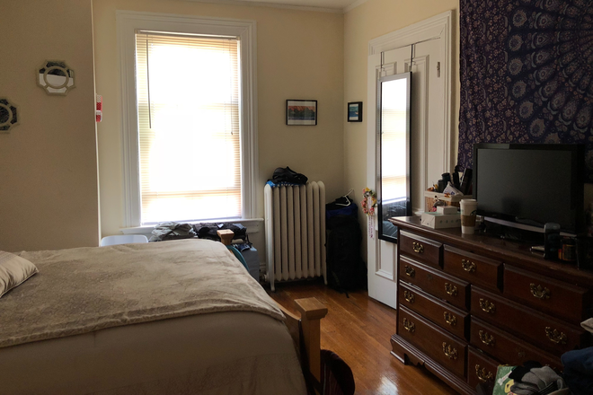bedroom view 1 - 90 South Angell Street, 1 Bed, 1 Bath, $1,850 - Avail. September 1st