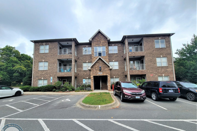 - Fully Furnished Spacious 2 Story Condo at Pine Ridge