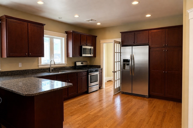 Kitchen - Gorgeous top floor unit in multi-family home, minutes from Tufts