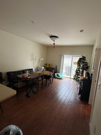 living room - Easterly Parkway