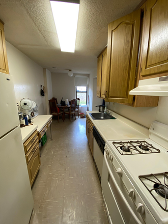 Kitchen - Room at Brandywine apartments