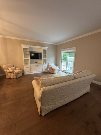 Living Room - Room available in 3 BR / 2.5 Bath Townhouse in Port Jefferson
