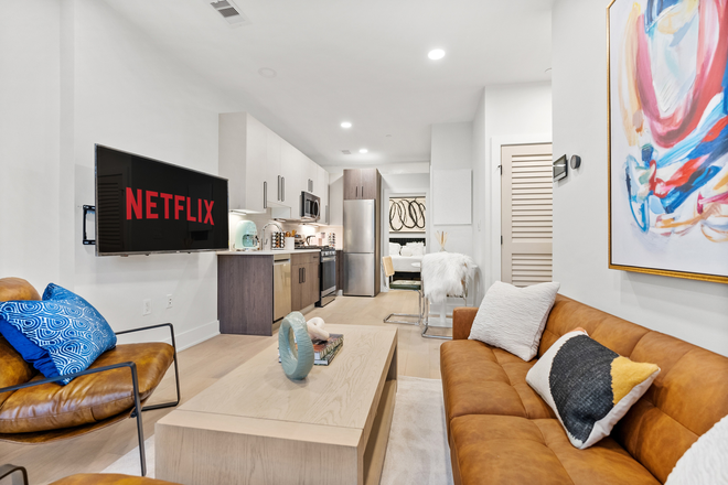 kitchecn - Turnkey| Move In ready| Condo | Columbia Heights I New |