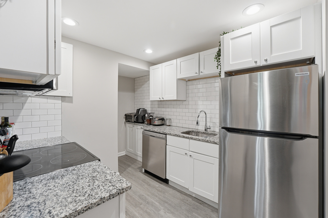 Kitchen - 9008 Autoville Dr (College Park, MD) Apartments