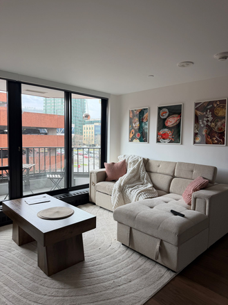 Living room - 1 Bed in a 2 Bed / 2 Bath SFP2 apartment - HBS Campus