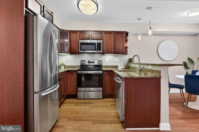 Kitchen - Furnished 1 BDM / 1 BTH Suite in Well Maintained 2 BD Brightwood Condo