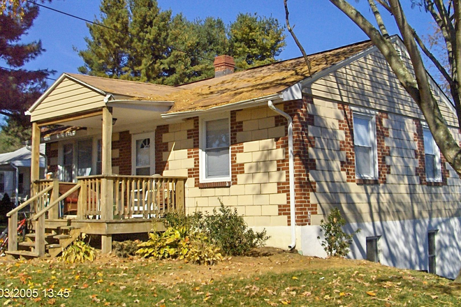 - 3 Bedroom, 2 Bath House