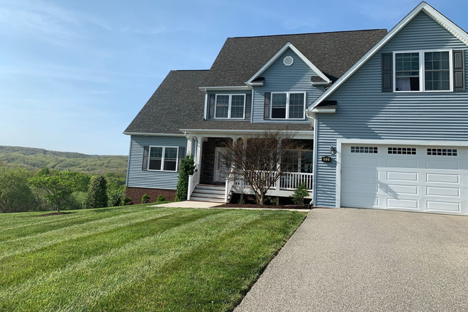 - 4 Bedroom 2.5 Bath House