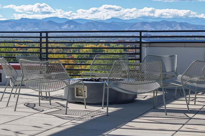 ROOFTOP VIEW - STUNNING CONDO OBSERVATORY FLATS