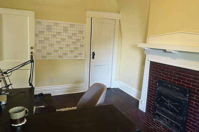 Living Room Connecting to Upper Deck - Rooms from $1,360, All-Incl. — 4-Bed/2 Bath Sunny Riverdale Edwardian, Opt. Academic Year Lease
