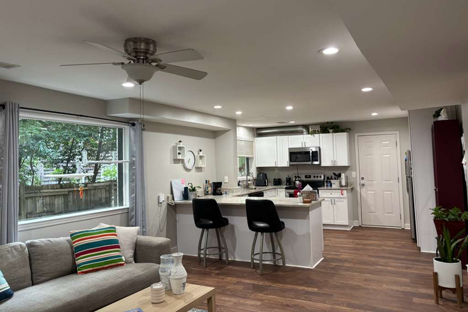 Open concept Living room and Kitchen - In-Unit W/D! Chic 1 BR / 1 BA Apt Only 1 Mile to Emory Decatur