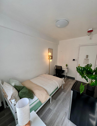 Bedroom 2 - Student & Intern Dorm at UWS