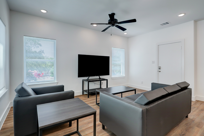 Living Room - SUBLEASING FULLY FURNISHED MASTER BEDROOM WITH ATTACHED BATHROOM IN RICE VILLAGE