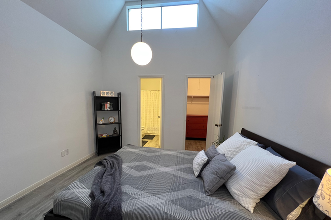 Bedroom - Available Now, Furnished Room with Private Bath in Central Houston Home