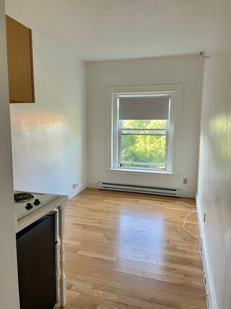 Living Space - Brookline Studio Beacon St