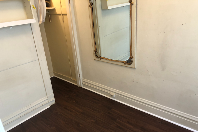 Bedroom - $1,295 Fell Street (Small Room). LAST MONTH FREE ON 12Month Lease or Month to Month!