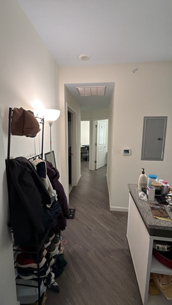 Entrance - Discounted Fully Furnished Summer Lease Transfer <1m walk from campus! Apartments