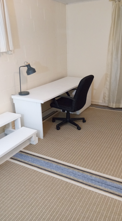 Bedroom - $725/month (utilities Included) - 15 min walk to campus, Furnished, Quiet Apartments