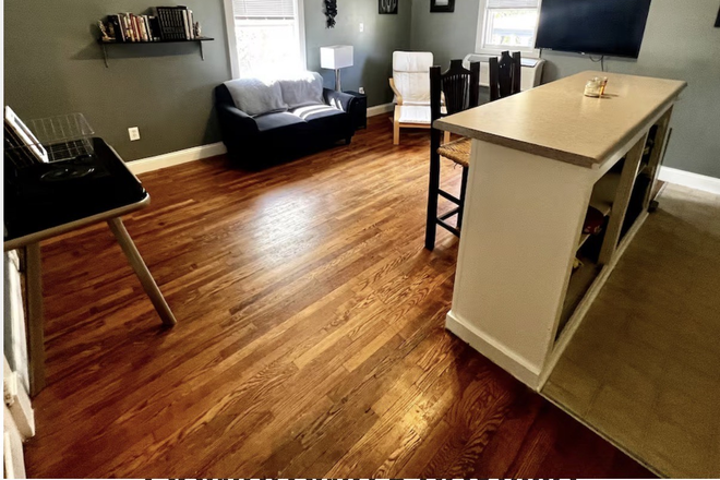 living room - One bedroom apartment in a 1899 house with a total of seven apartments