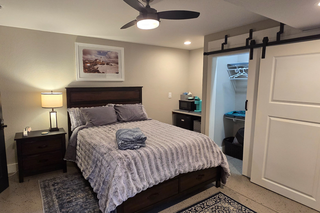Bedroom - Fully Furnished Bedroom with Utilities/Essentials Included, Only 5 miles to Anschutz