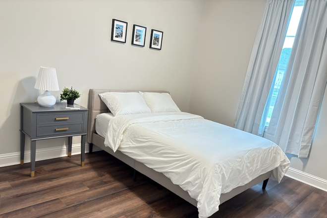 Bedroom 1 - 2 Rooms Available for Rent at Atwater Reserve House