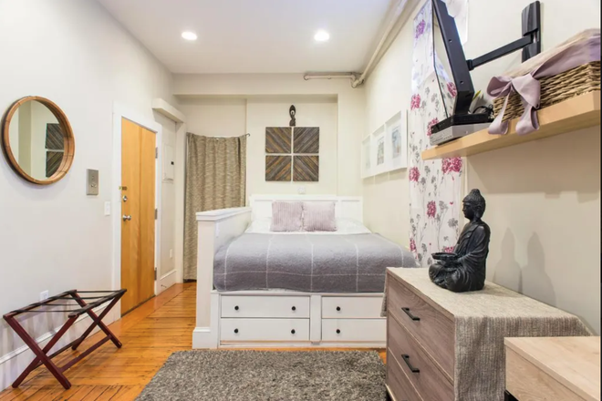 Living Space - North End Studio Hanover St Apartments